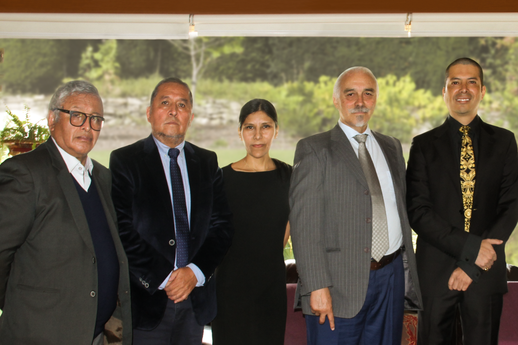 Primera promoción de magísteres del convenio UTO-Camiper egresa en setiembre