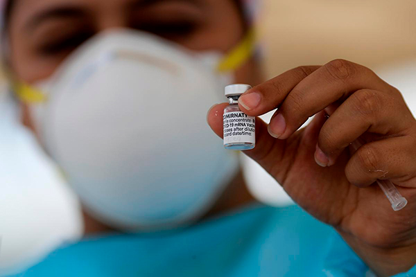 Fármacos en prueba contra el Covid-19 por la OMS