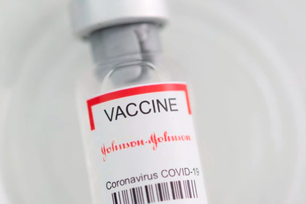 Vacuna contra Covid-19 de Johnson y Johnson protegería por más de 8 meses