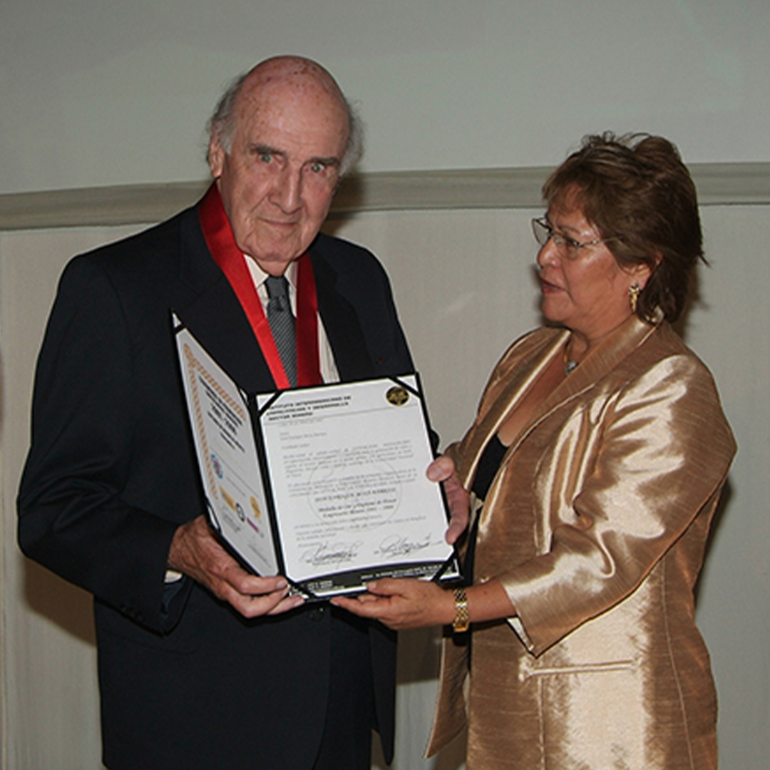 Enrique Boza Barrios