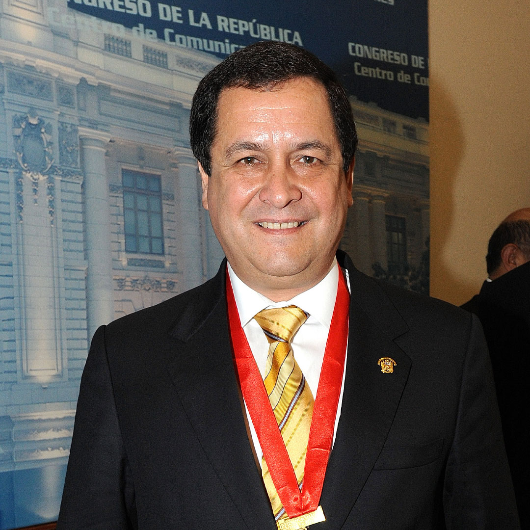 Luis Iberico Núñez
