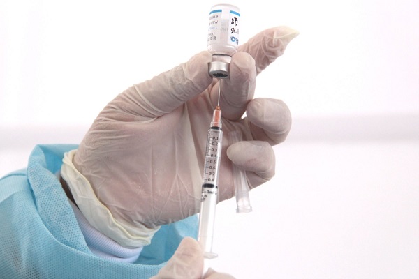 Pfizer y BioNTech vacuna ómicron