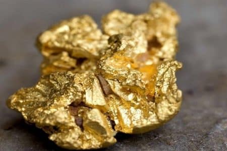 Precio del oro subió por encima de los US$1,800 tras datos de inflación de EE.UU.